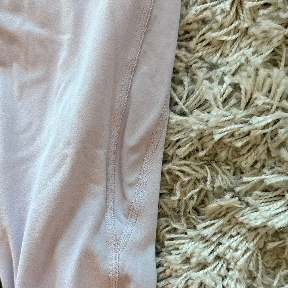 Lululemon Lilac High Rise Leggings Size 2 Yoga Gym Workout